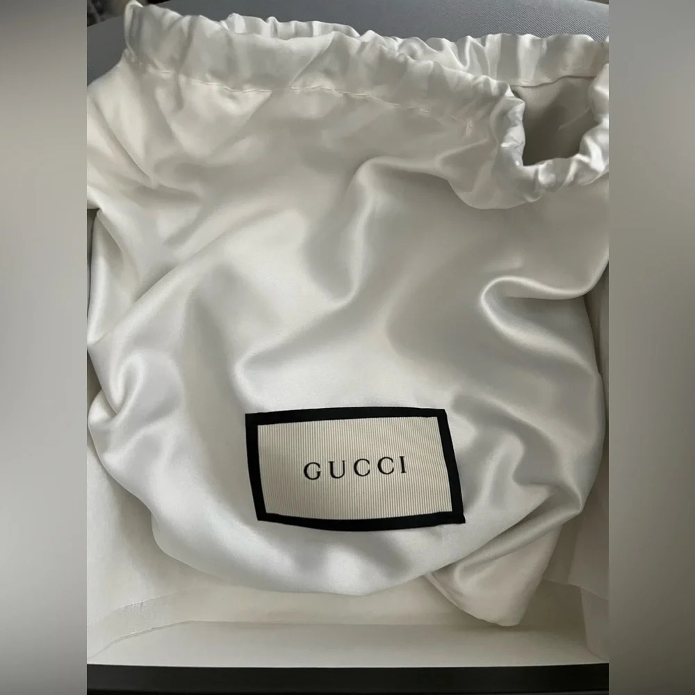 🔥SOLD🔥 GUCCI Thin Black Leather Belt Double G 80 Antique Brass Buckle NEW - Picture 6 of 9